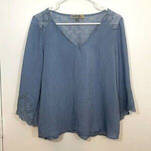 Figueroa & Flower Top, 3/4 Bell Sleeves, V-Neck, Lace & Eyelet Detail, Blue Med.